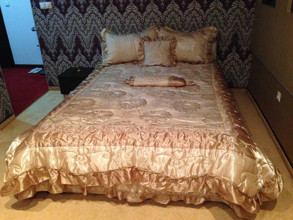 Aladin And Arabella Apartments Sarajevo Room photo